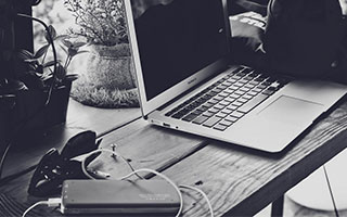 我朋友点进“吃瓜爆料”后发生了什么？一句话总结：别赌运气。愿你永远用不到这条经验。